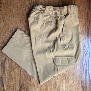 Eddie Bauer Women's Cargo Ankle Pant. Size:10